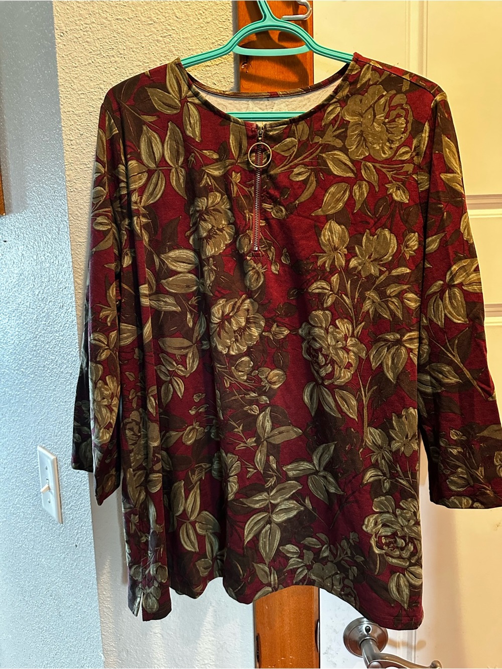Belle by Kim Gravel Burgundy Floral Keyhole Blouse